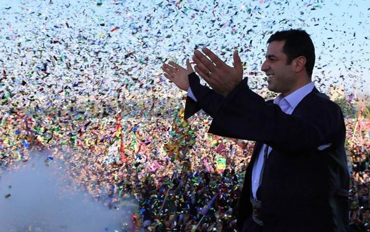 Selahattin Demirtaş ji doza 'Newrozê' hat beraatkirin
