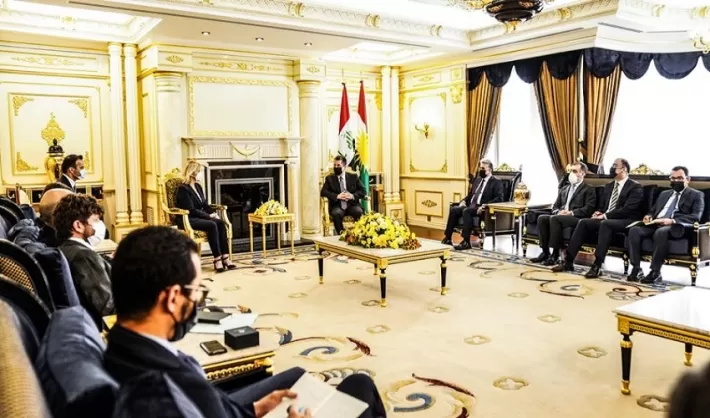 مسرور بارزاني ووفد فرنسي يبحثان تطورات الوضعين العراقي والإقليمي وتعزيز العلاقات الثنائية