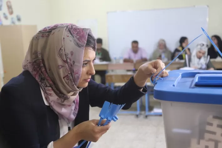 مستشار الكاظمي : تأجيل الانتخابات 