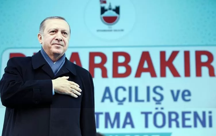 Erdogan serdana Amedê dike