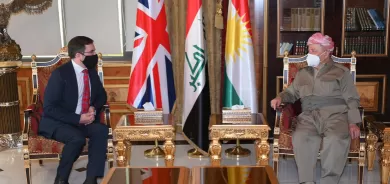 الرئيس بارزاني يستقبل السفير البريطاني في العراق