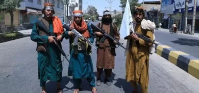 طالبان تتحدث عن إطار جديد للحكم.. ومحادثات لتشكيل حكومة