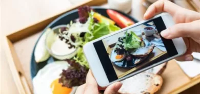 دراسة تحذر من مشاركة صور الطعام على مواقع التواصل الاجتماعي