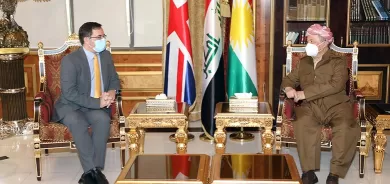 الرئيس بارزاني والسفير البريطاني لدى العراق يبحثان آخر المستجدات السياسية