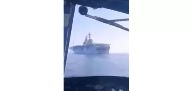البنتاغون: هليكوبتر إيرانية اقتربت من سفينة حربية أميركية