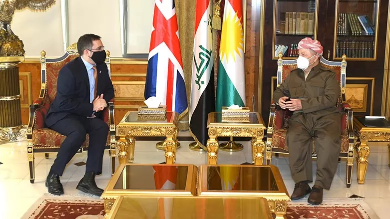الرئيس بارزاني والسفير البريطاني يناقشان أوضاع العراق والمستجدات السياسية