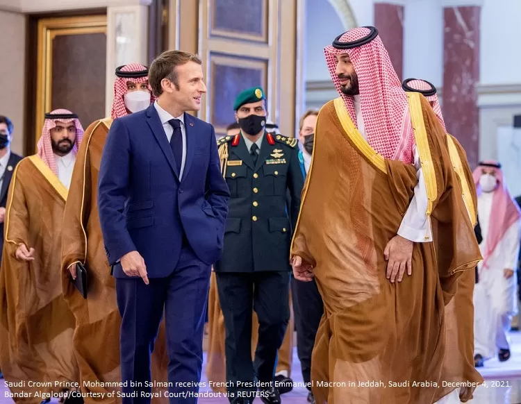 Macron announces Saudi-French initiative to solve crisis with Lebanon