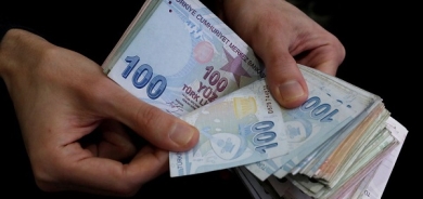 Turkish lira plummets to new low, dragging central bank to the rescue