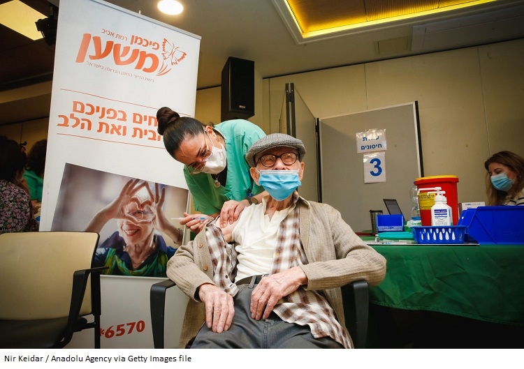 Israel to offer fourth COVID-19 vaccine dose in bid to outpace Omicron