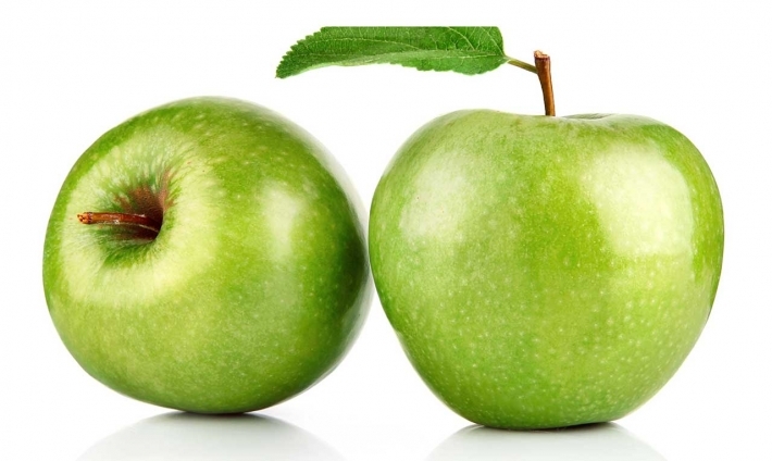 ماذا يحدث لجسمنا عند تناول تفاحتين في اليوم؟