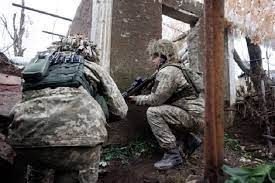 الرئيس الأوكراني يستدعي جنود الاحتياط