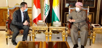 الرئيس بارزاني يبحث مستجدات العملية السياسية مع السفير الكندي لدى العراق