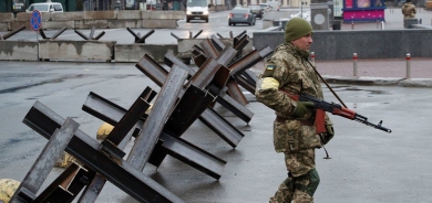 إذاعة فرنسية: مئات من مقاتلي الحشد الشعبي يتوجهون للقتال في أوكرانيا
