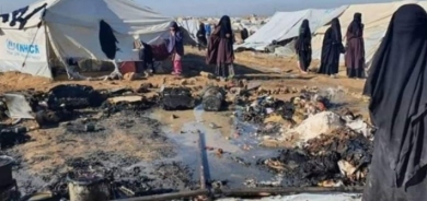 حريق في مخيم الهول يسفر عن وفاة طفل وإصابة آخرين