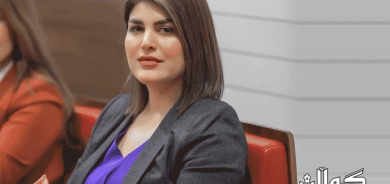 لیزا فەلەكەدین كاكەیی  ئەندامی لێژنەی دارایی و ئابووری لە پەرلەمانی كوردستان بۆ گوڵان:     هەموو داهاتەكانی باج و ڕسومات و خاڵە سنوورییەكانی هەر دوو پارێزگای سلێمانی و هەڵەبجە و ئیدارەی گەرمیان و ڕاپەرین بۆ خەزێنەی حكومەت نەگەڕاونەتەوە