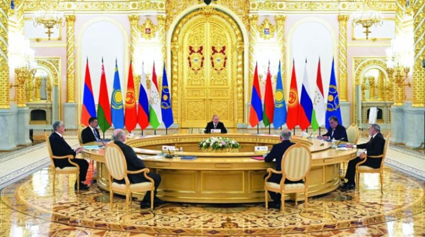 بوتين يحشد حلفاءه في مواجهة «الأطلسي»