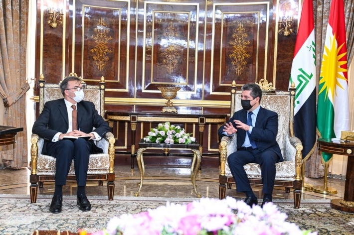 مسرور بارزاني والسفير السويسري يبحثان أوضاع العراق وجهود تشكيل الحكومة الجديدة