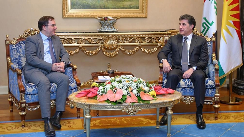 رئيس إقليم كوردستان يبحث مع السفير البريطاني آخر المستجدات السياسية