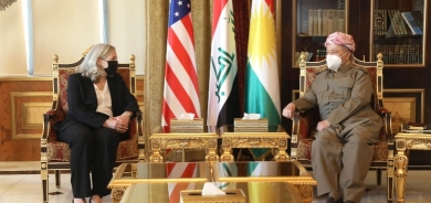الرئيس بارزاني يبحث التطورات السياسية مع السفيرة الأمريكية لدى العراق