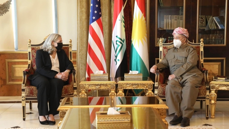 الرئيس بارزاني يبحث التطورات السياسية مع السفيرة الأمريكية لدى العراق