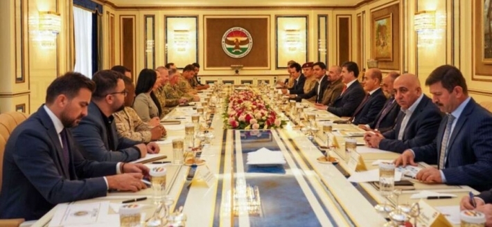 نيجيرفان بارزاني يجتمع بقائد قوات التحالف الدولي في العراق وسوريا