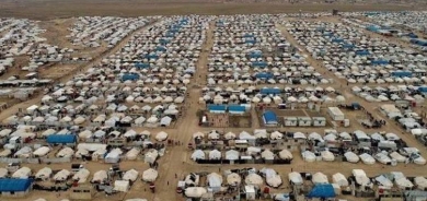 وفد عراقي يزور مخيم الهول لإعادة دفعة جديدة من العراقيين إلى البلاد