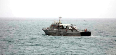 إيران تحبط «هجوماً» لقرصنة إحدى سفنها