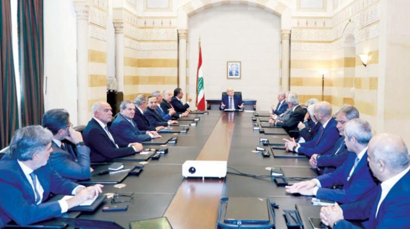 هل ينام 20 وزيراً لبنانياً على «حرير» البقاء في الحكومة؟