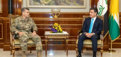 President Nechirvan Barzani meets with the Commander of the International Coalition