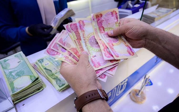 رئيس الوزراء العراقي يقرر ارسال مبلغ 200 مليار دينار شهرياً لأقليم كوردستان