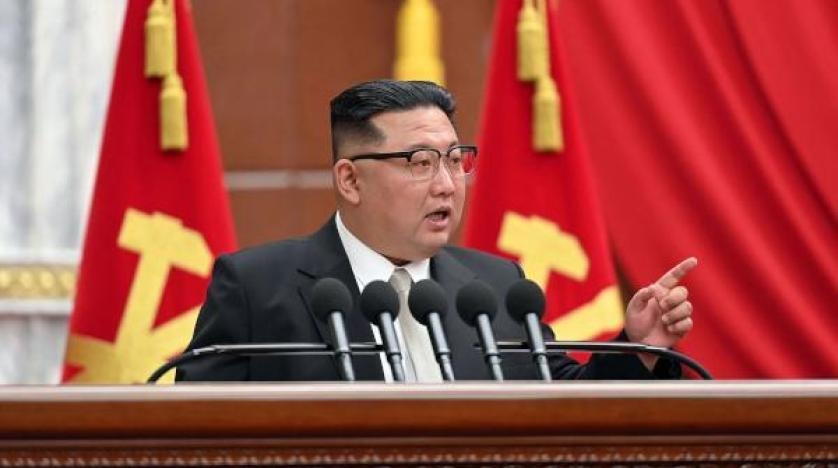 زعيم كوريا الشمالية يدعو إلى «زيادة هائلة» في ترسانة بلاده النووية