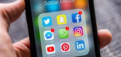 هل تؤثر وسائل التواصل الاجتماعي على أدمغة المراهقين؟
