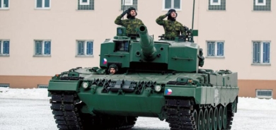 البنتاغون يناقش مع الحلفاء توفير الدبابات الثقيلة لأوكرانيا