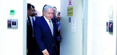 جهاز القضاء الإسرائيلي يبحث في إقالة نتنياهو