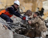البحث عن ناجين بعد الزلزال مستمر في تركيا وسوريا والوقت يضيق