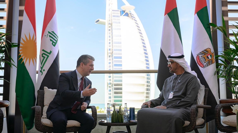 رئيس حكومة إقليم كوردستان يلتقي رئيس الإمارات العربية المتحدة