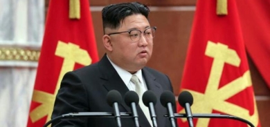 زعيم كوريا الشمالية يفتتح اجتماعاً لحزبه وسط تقارير عن أزمة غذاء