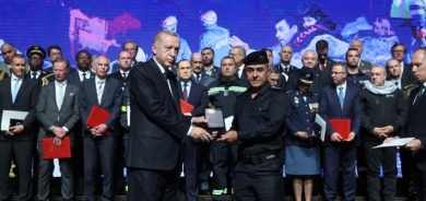 الرئيس التركي يقلد وسام الدولة لرئيس فريق طوارئ إقليم كوردستان