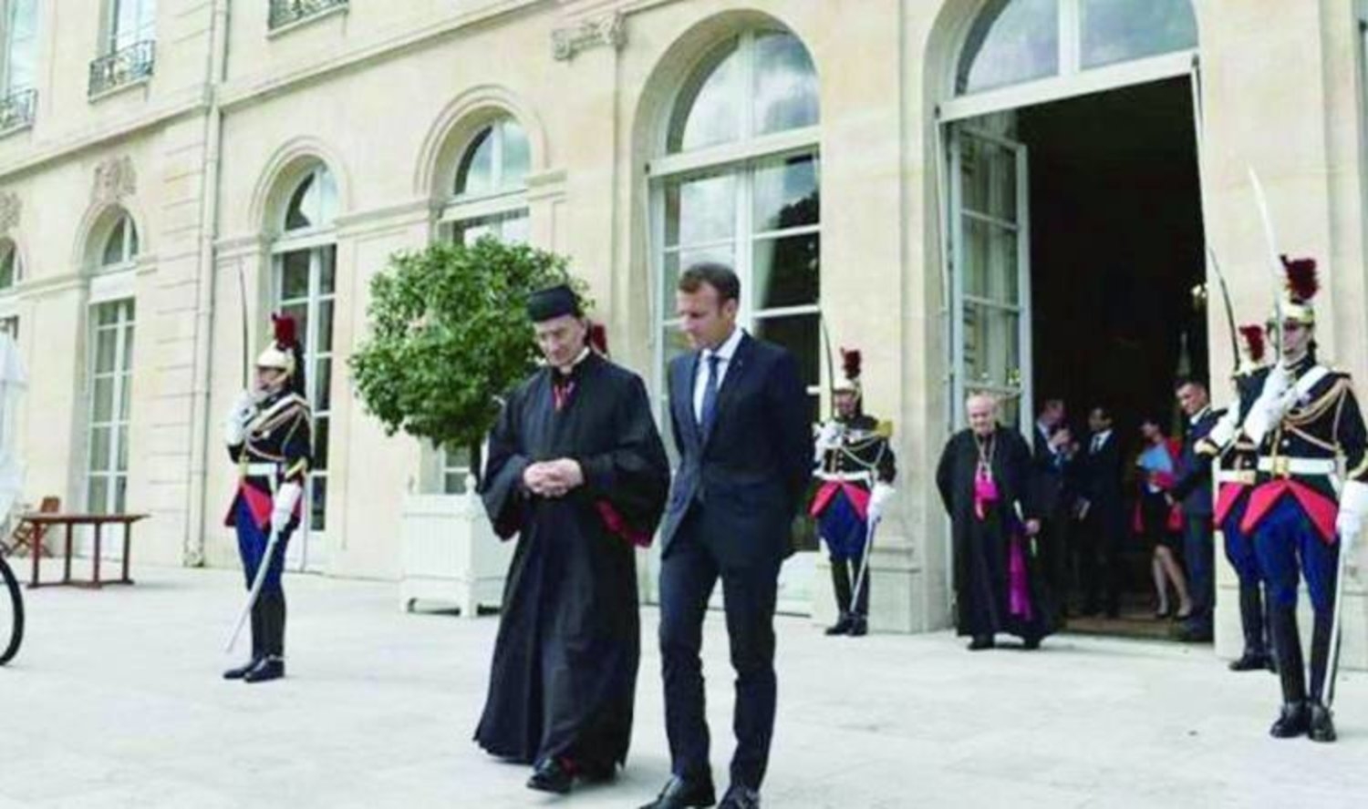 فرنسا أمام أزمة خيارات رئاسية في لبنان