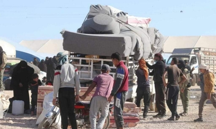 السلطات العراقية تنقل 148 من عوائل داعش استلمهم من الهول الى مخيم جنوب الموصل