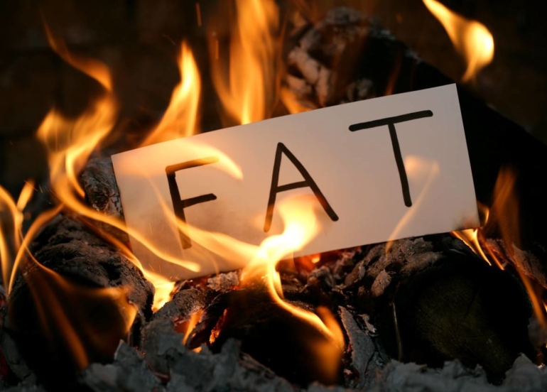 أخصائية تنفي وجود أطعمة سحرية تحرق الدهون!