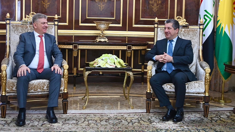 رئيس حكومة كوردستان يستقبل وفداً من هيئة الاعلام والاتصالات العراقية