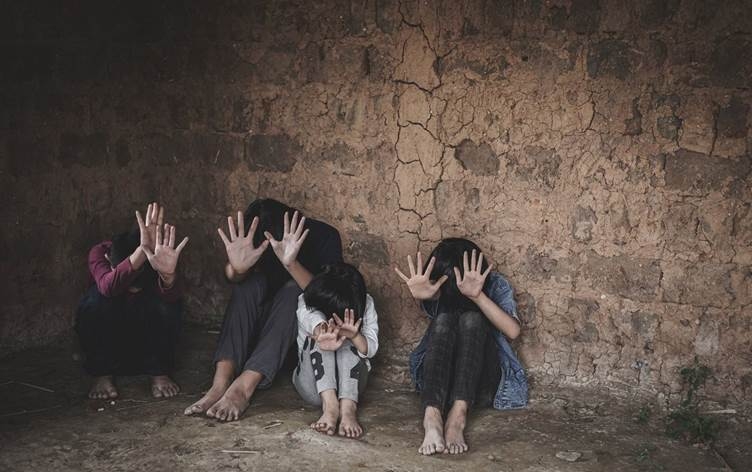 مركز حقوقي عراقي: عصابات تحصل على مليارات بالاتجار بالبشر وغالبية ضحاياهم اطفال