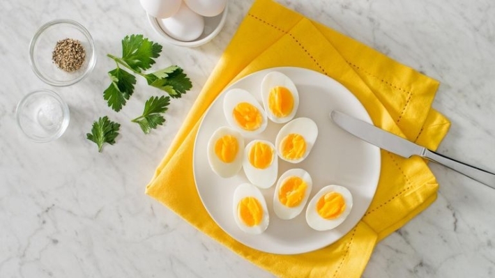 هل تعرف كمية البيض التي يمكن تناولها في اليوم الواحد؟