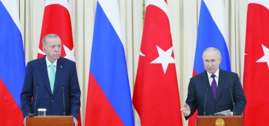 إردوغان ينتقد الأسد بعد «قمة سوتشي» مع بوتين