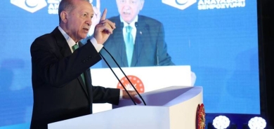 إردوغان يؤكد إصراره على وضع دستور مدني شامل لتركيا