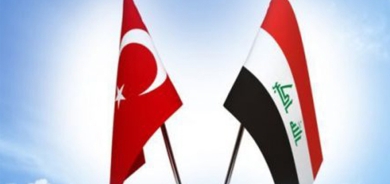 العراق يستدعي سفير تركيا احتجاجاً على استهداف مطار 