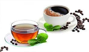 شرب الشاي والقهوة في منتصف العمر يمنحك قوة عند الكبر