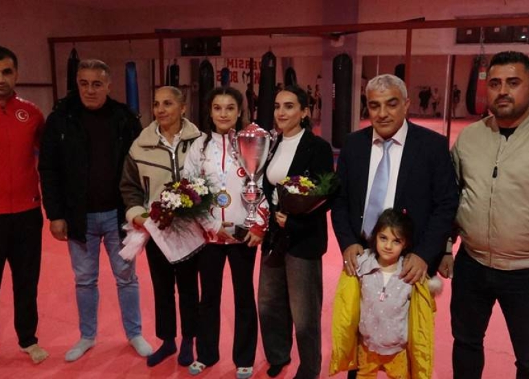 DÊRSIM - Şampiyona cîhanî ya Kurd bi germî hat pêşwazîkirin