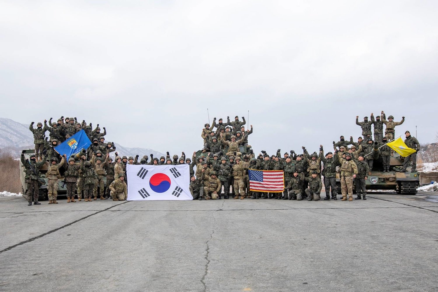 وزير: القوات الأميركية ستظل في كوريا الجنوبية حتى إذا عاد ترمب